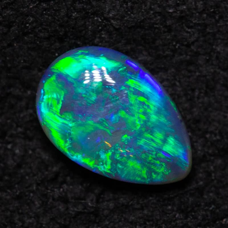 0.19 ct black opal 5x3.4x1.8mm