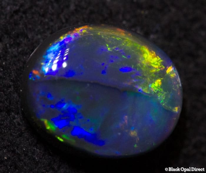 0.36 ct black opal 5x4.5x2mm