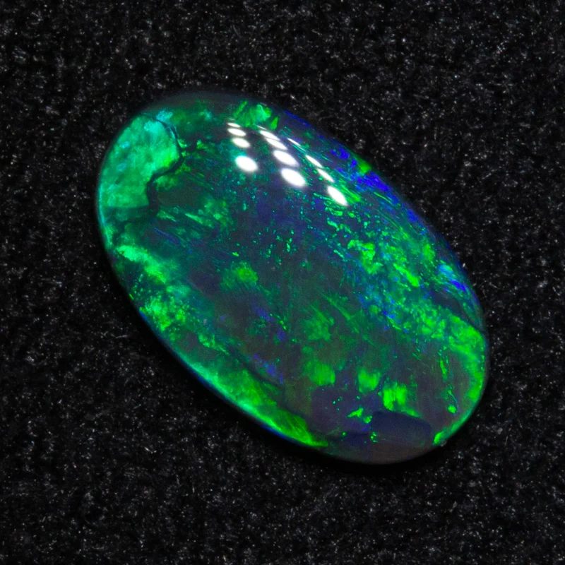 0.36 ct black opal 7.3x4.4x1.6mm