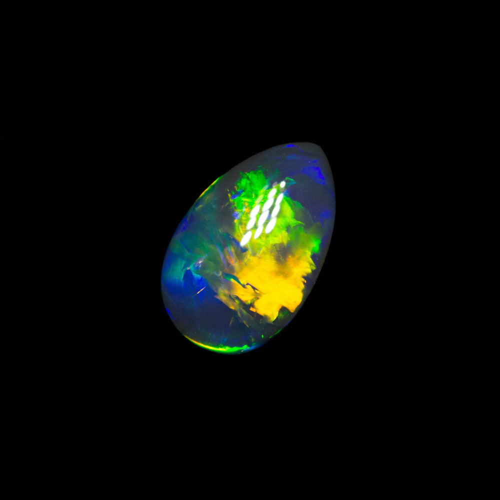 0.56 ct black opal 8.1x5.1x2mm - Image 3