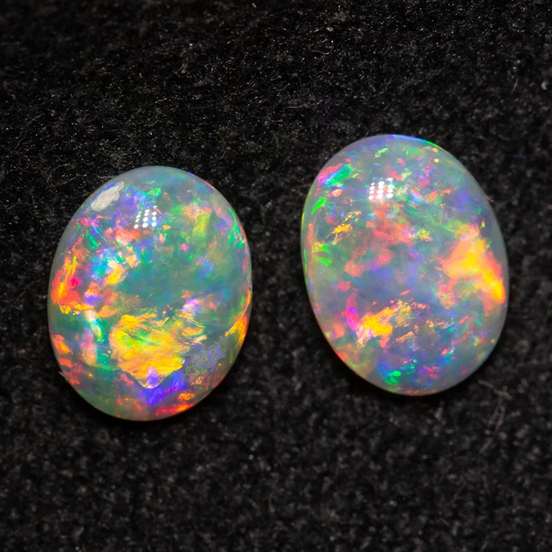 0.56 ct crystal opal pair 5.3x4.2x1.9mm
