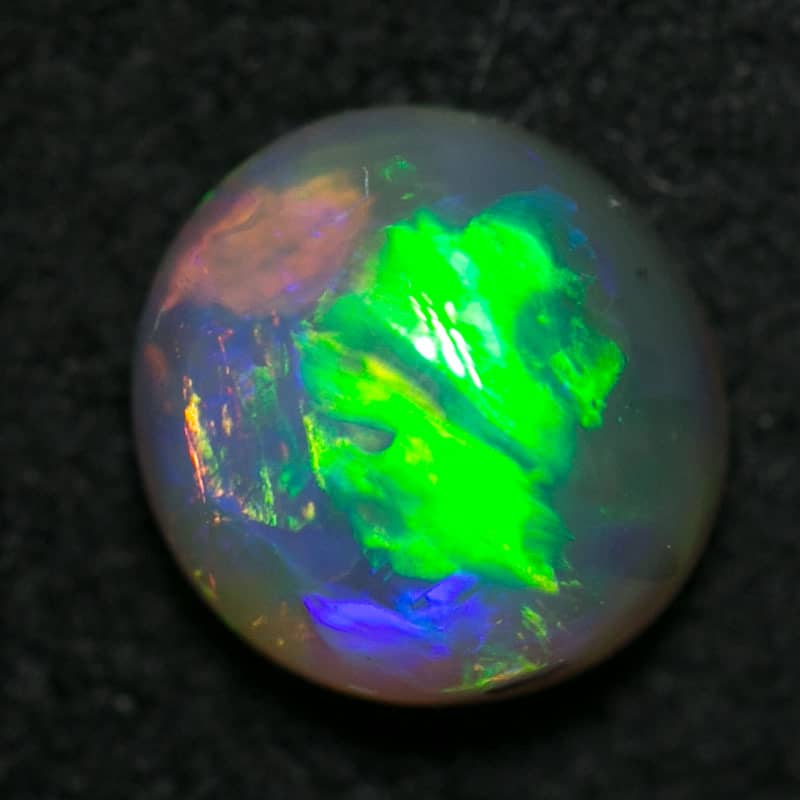 0.59 ct crystal opal 5x5x3mm