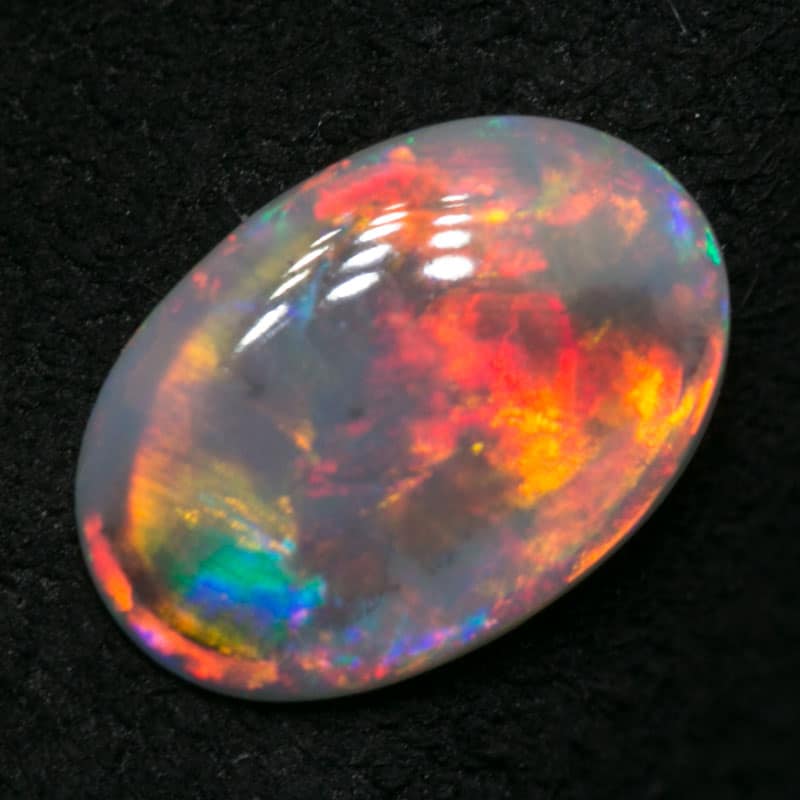 0.67 ct crystal opal 9.5x6.5x1.5mm