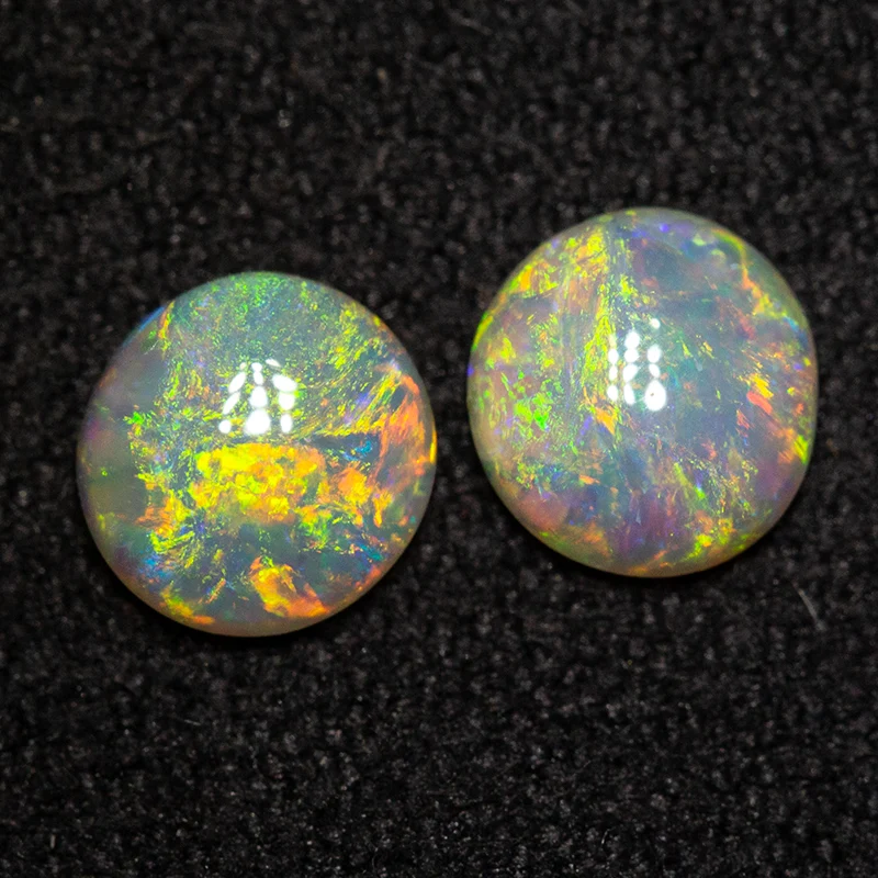 0.72 ct crystal opal pair 5.4x5.2x2.1mm