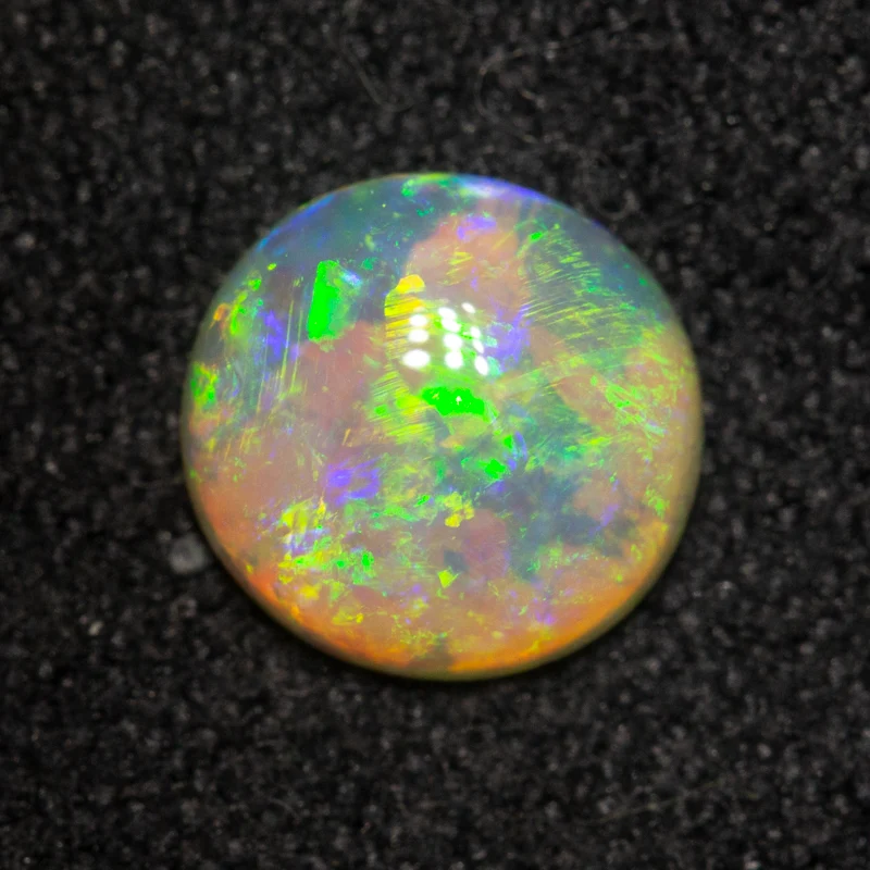 0.76 ct crystal opal 6.9x6.6x2.7mm - Image 2
