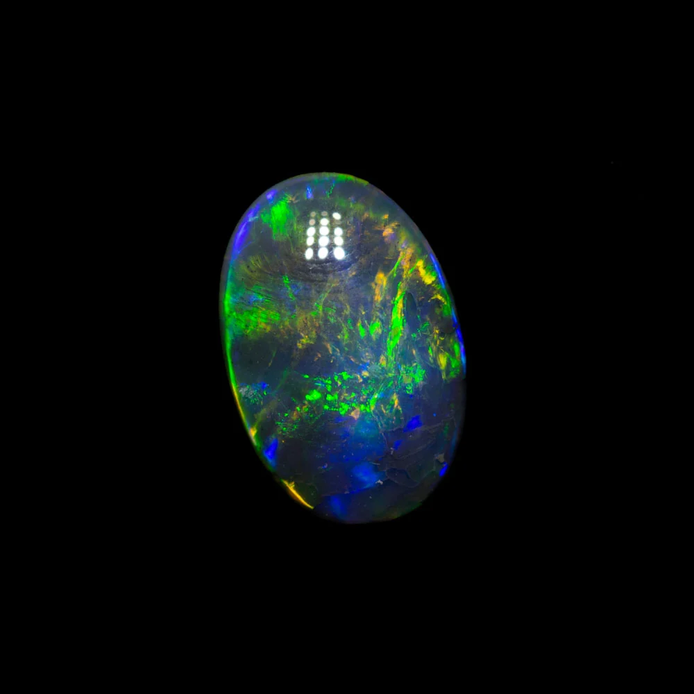 0.93 ct black opal 9.3x6.2x2.3mm - Image 2