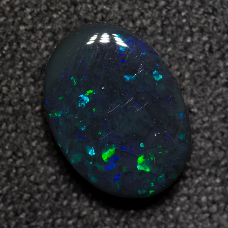 1.44 ct black opal 9.2x6.7x3.1mm - Image 2