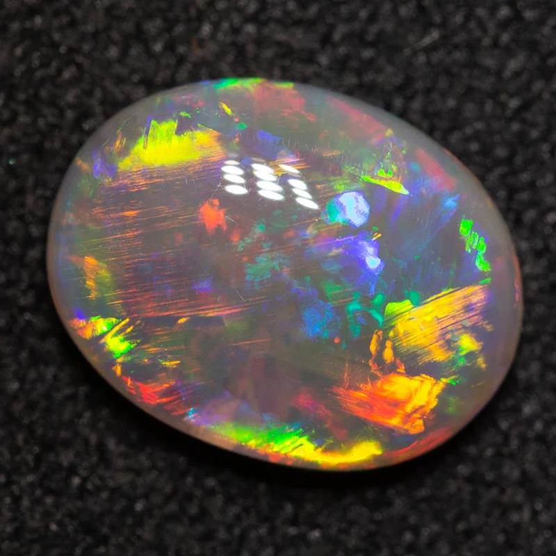 1.44 ct crystal opal 9.5x7.5x3mm