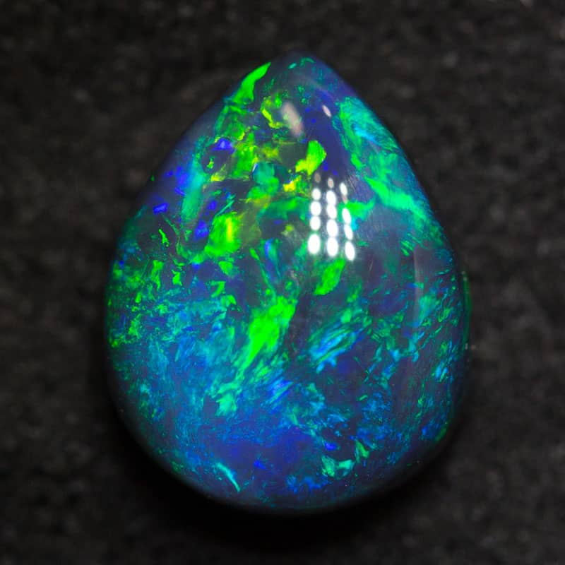 1.79 ct black opal 8.8x6.9x4.5mm