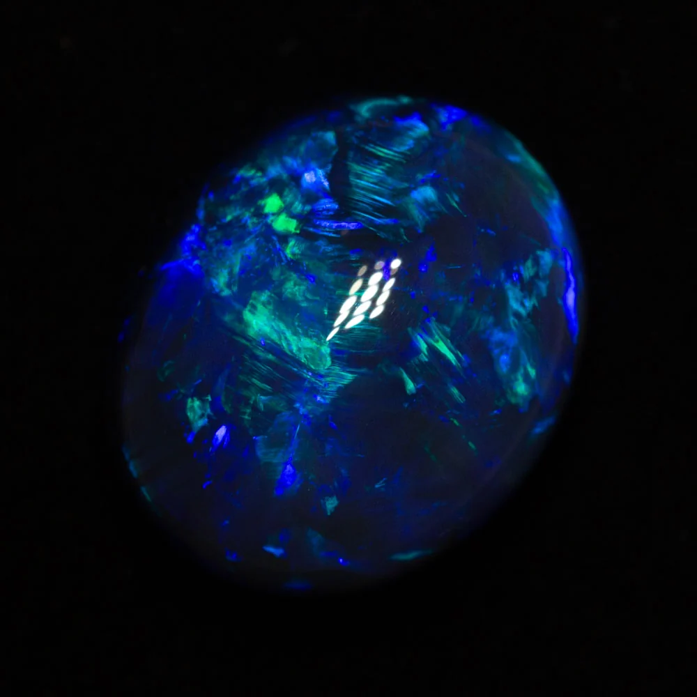 10.55 ct gem black opal 16.8x13x8.8mm - Image 2