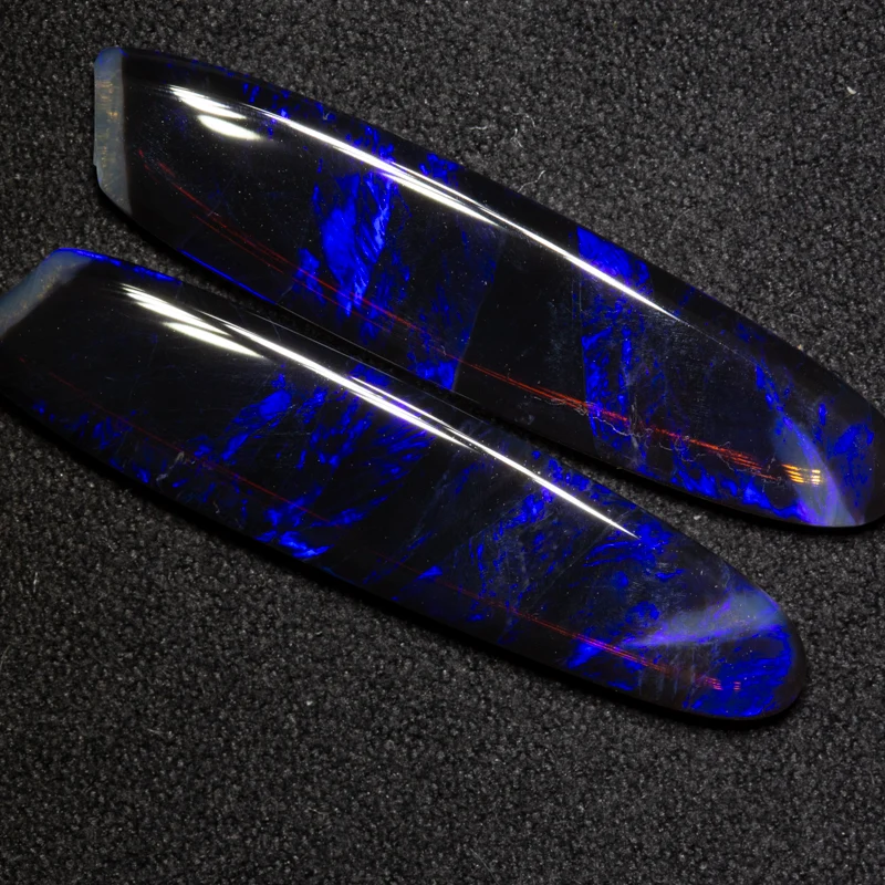 12.88 ct black crystal opal pair 34x7.8x3mm - Image 3