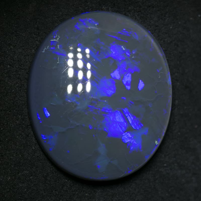 18.19 ct black opal MASSIVE 24x21x6mm