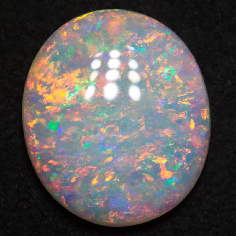 2.23 ct white opal 11.3x9.7x3.2mm