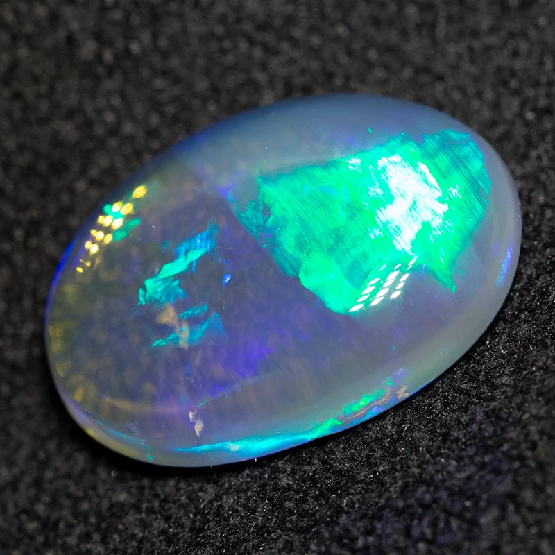 2.49 ct crystal opal 11.9x8.6x3.6mm