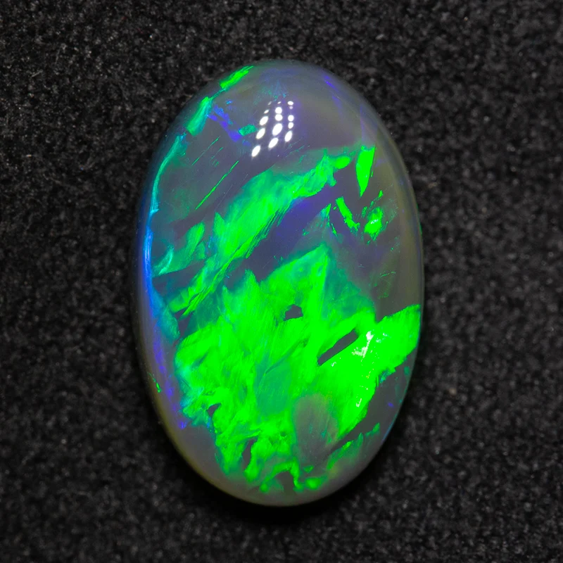 2.87 ct dark opal 12x8x4mm