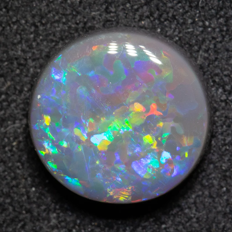 2.88 ct dark opal 10x10x4.5mm - Image 2