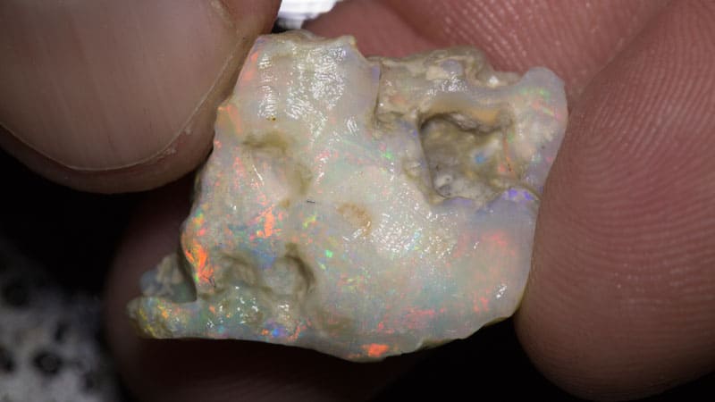 20 ct rough opal piece 27mm