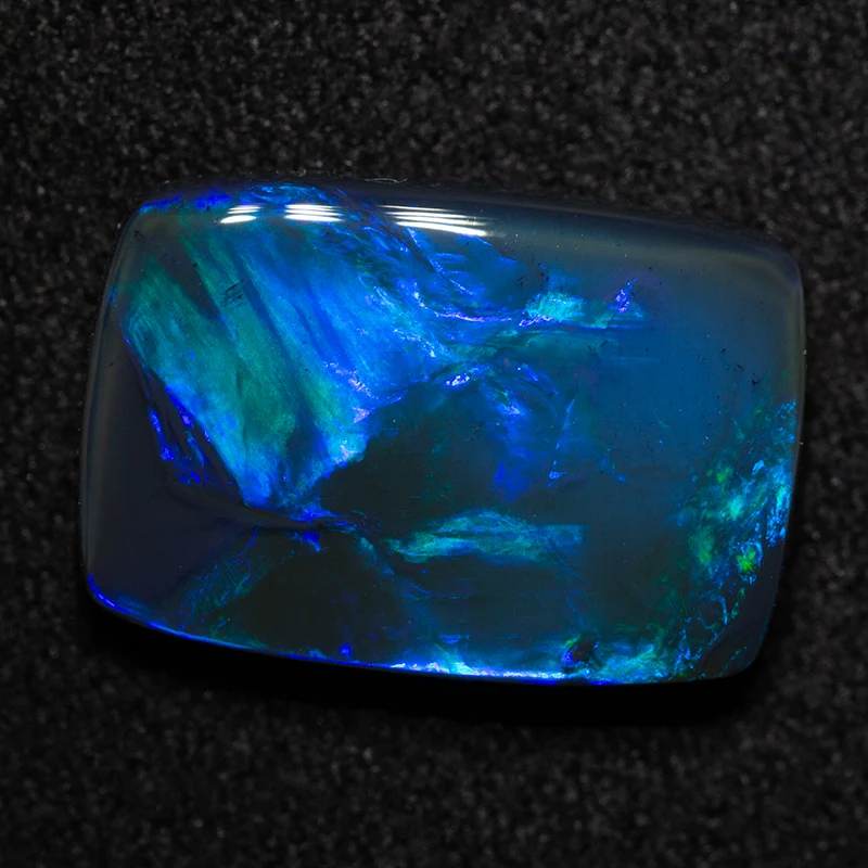 3.74 ct black opal 13.6x9.3x3.6mm - Image 4