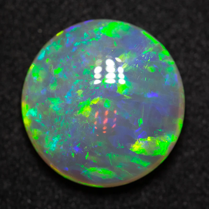 4.64 ct double-sided crystal opal 12.7x12.3x5mm