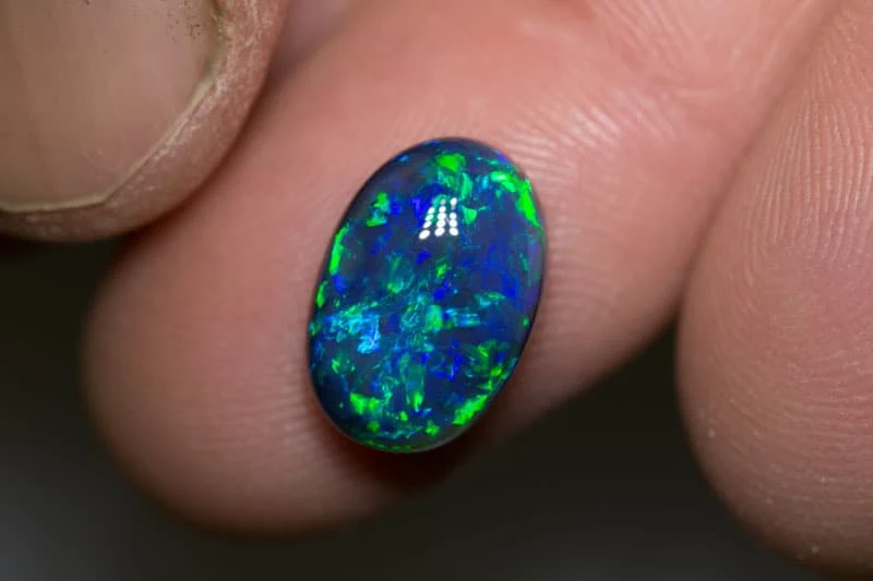 4.97 ct black opal gem 13x9x6mm - Image 2