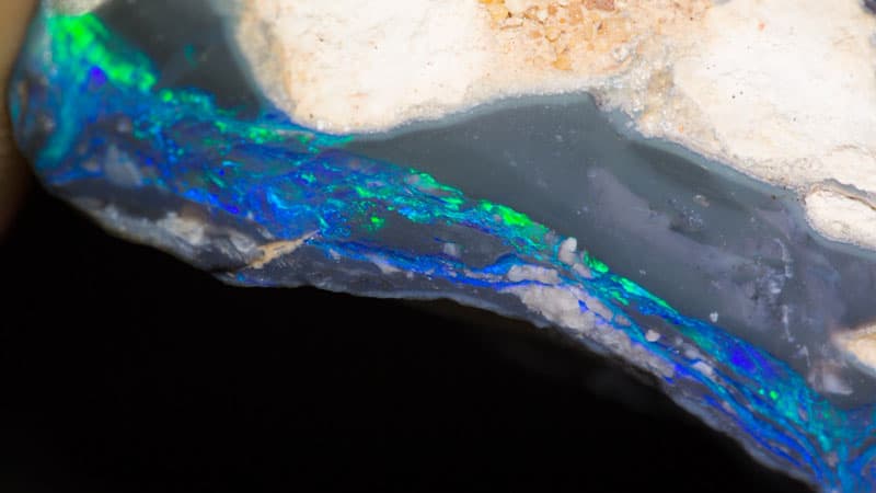 550 ct rough opal piece 61mm across