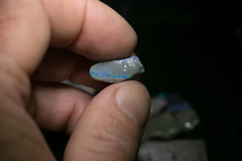 67 ct 15pc rough opal parcel for intermediate cutters - Image 4